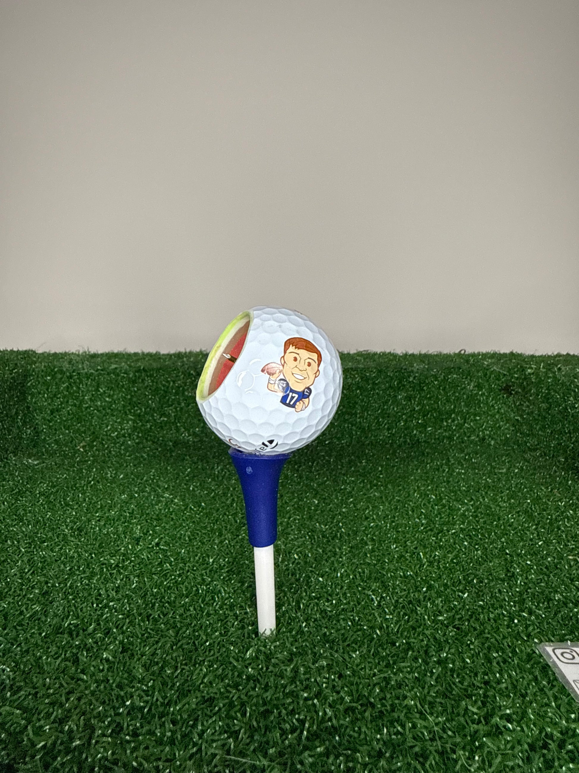 soccer ball cigarette holder Vintage quality diamonds football cigarette holder RARE 70's