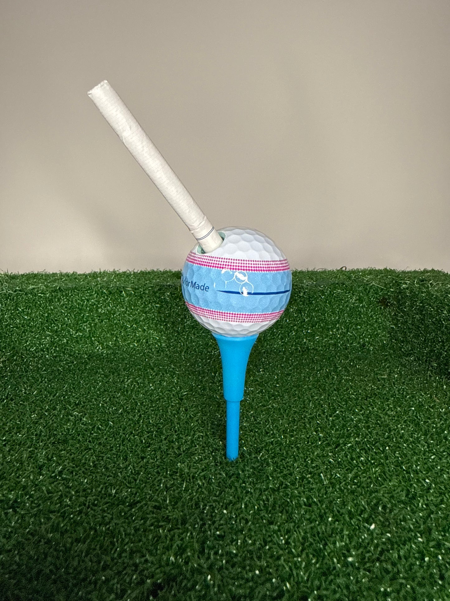 Limited Cigarette Holder